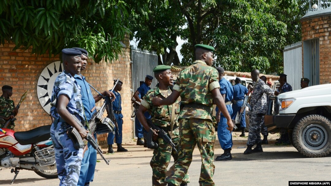 Bamwe mu bajejwe gucungera umutekano mu Burundi 