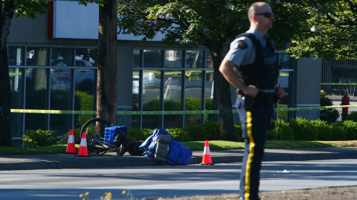 Police say 3 people including the gunman died in the shooting in Canada

 | Media Pyro