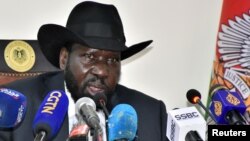 TƯ LIỆU - Tổng thống Nam Sudan Salva Kiir phát biểu trong một cuộc họp báo tại Nhà Chính phủ ở Juba, Nam Sudan, ngày 28 tháng 3 năm 2022.