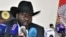 TƯ LIỆU - Tổng thống Nam Sudan Salva Kiir phát biểu trong một cuộc họp báo tại Nhà Chính phủ ở Juba, Nam Sudan, ngày 28 tháng 3 năm 2022.