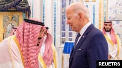 صدر بایډن سعودي باچا سلمان بن عبدالعزير سره ويني