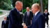 Erdogan, Putin akan Bertemu di Uzbekistan untuk Berikan Sinyal Pada Negara-negara Barat