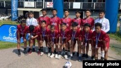 Klub Sepakbola Remaja Indonesia Menang Besar di Swedia
