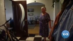 80-Year-Old Ukrainian Woman Confronts Russians, Rides Out Occupation in Apartment