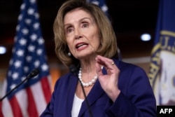 Ketua DPR AS Nancy Pelosi menggelar konferensi pers mingguan di Capitol Hill, Washington, 29 Juli 2022. (Foto: Saul Loeb / AFP)