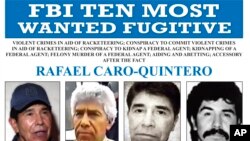 Foto Achiv: Imaj FBI pibliye montre yon avi rechech pou Rafael Caro-Quintero, bwon dwog ki te konplote asasina yon ajan DEA Ameriken an 1985. 