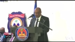 Premye Minis Ariel Henry, ki t ap make 1e ane sou pouvwa a, rann plizyè dizèn polisye omaj