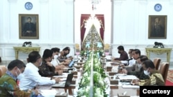 Presiden Jokowi memimpin Rapat Terbatas mengenai Masterplan Ibu Kota Nusantara, Rabu, 20 Juli 2022, di Istana Merdeka, Jakarta.(Biro Setpres)