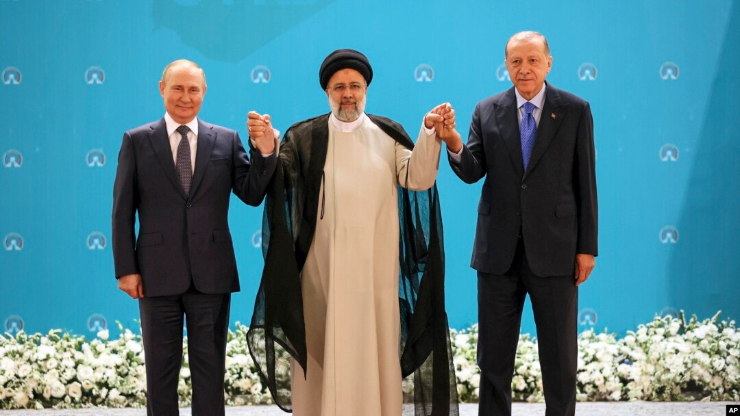 Tahran'daki Astana toplantısı, Türkiye, İran ve Rusya Cumhurbaşkanlarının katılımıyla yapıldı