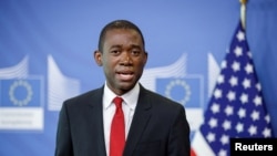 ABD Hazine Bakan Yardımcısı Wally Adeyemo, Türk Hazine ve Maliye Bakanı Yardımcısı Yunus Elitaş’la bir telefon görüşmesi gerçekleştirdi.