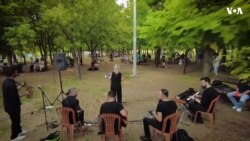 Ankara parklarında canlı orkestr ifası