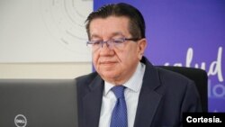 Fernando Ruiz es el Ministro de Salud de Colombia. 