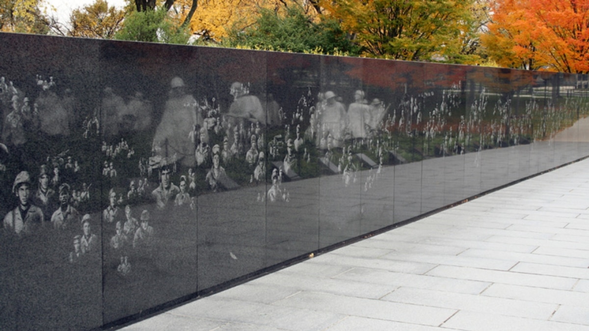 [인터뷰 벽화 작가 루이스 넬슨] “한국전쟁 기념공원 ‘추모의 벽’ 건립으로 ‘이야기’ 완성”