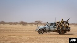 Plus de 40% du territoire du Burkina est hors du contrôle de l'Etat, selon des chiffres officiels.