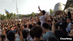 FILE - Witnesses say thousands came out in Nukus to protest the constitutional changes that would remove Karakalpakstan's "sovereignty," on July 1, 2022. (Photo by Makan.uz)