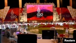 La ministra de Finanzas de Indonesia, Mulyani Indrawati, asiste a la Reunión de Ministros de Finanzas del G20 en Nusa Dua, Bali, Indonesia, el 16 de julio de 2022. Sonny Tumbelaka/Pool vía REUTERS