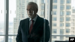 Foto sa a ke HBO pibliye montre Brian Cox nan yon sen seri televize "Succession". (HBO via AP) 