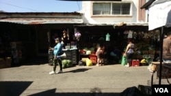 Mercado en San Salvador, El Salvador. [Foto: Karla Arévalo/VOA]