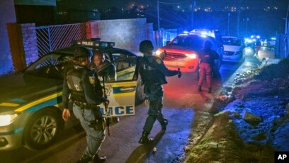 Fusillade dans une banlieue de Johannesburg: quatre morts