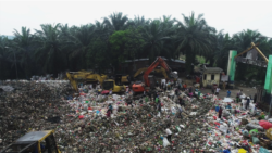 ILUSTRASI- Pengelolaan sampah kota Pekanbaru yang bermasalah mendorong warga menggugat pemerintah setempat, dan menang. (Foto: Walhi Riau)