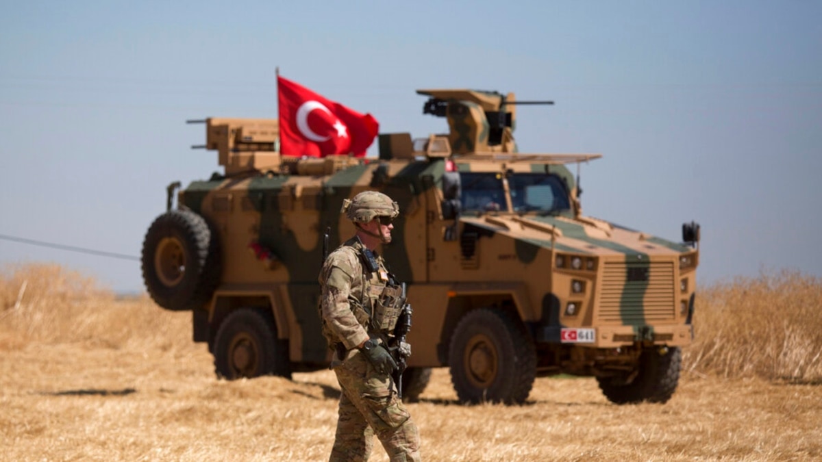 美国警告说，土耳其的进攻威胁到美军在叙利亚的安全