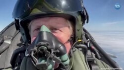 İngiltere Başbakanı Johnson Uçakla Gökyüzünde Takla Attı