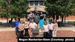 A group of international student counselors visiting Creighton University in 2022.