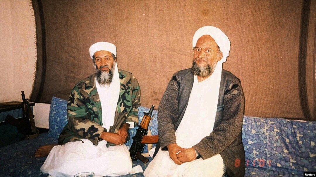 دا هم پېښور و چې د 1980 په لسیزه کې پکې بن لادن د مصري وسله وال ېمن الظواهري سره د القاعده بنیاد کښېودو
