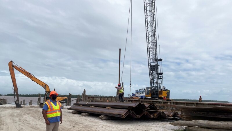 Guyana contrareloj para explotar sus enormes reservas de petróleo pero no tiene «el dinero ni la capacidad»