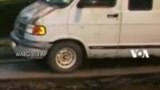 Hujan Lebat di NYC, Mobil Van Jatuh ke Dalam Sinkhole