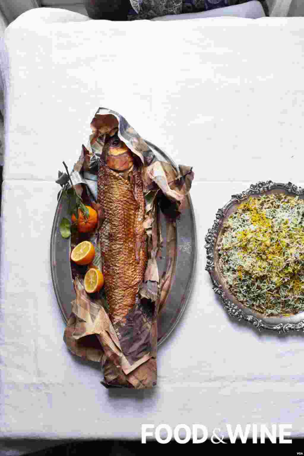 یک خوراک ماهی که عکس آن در نشریه غذا و شراب منتشر شده است.
