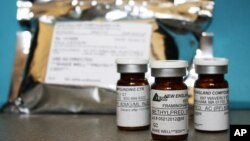 Tercemarnya obat steroid oleh jamur mengakibatkan perebakan wabah meningitis di AS yang sudah menewaskan 23 orang (foto: dok).