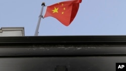 被人纵火焚烧后的中国驻旧金山领事馆。