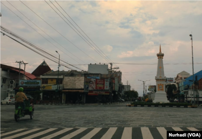 Tugu, tenggara Kota Yogya yang terkenal sebagai spot wisata. (Foto: Nurhadi)