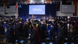 Wisuda di Gallaudet, Universitas untuk Warga Tuli