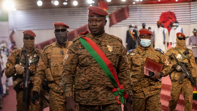 Les autorités burkinabè insistent sur une transition de trois ans