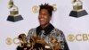 Jon Batiste remporte l'album de l'année aux Grammy Awards 