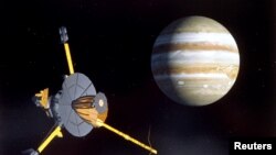 Pesawat ruang angkasa Galileo dalam jarak terdekat dengan Planet Jupiter. (Foto: Reuters)