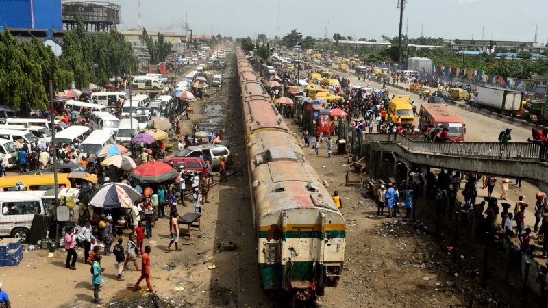 Bandits ou jihadistes, qui est derrière l'attaque du train au Nigeria ?