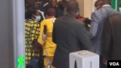 Amalunga ebandla le Citizens Coalition For Change. 