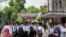 সাভার মডেল থানার সামনে ভিড় করে আছে ছাত্র-ছাত্রীরা। 