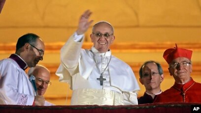 O papa latino-americano: de Bergoglio a Francisco, Internacional