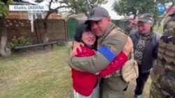 Ukraynalı Annenin Asker Oğluyla Kavuşma Anı 