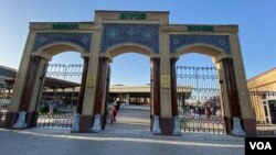 Siyob bazaar, Samarkand, Uzbekistan, September 7, 2021 (VOA)