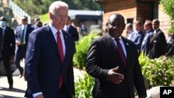 Perezida Joe Biden w'Amerika na Cyril Ramaphosa w'Afurika y'Epfo