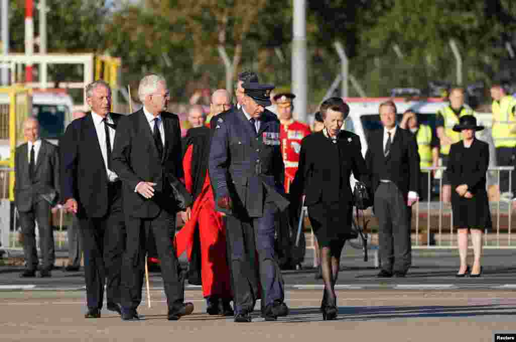 Britain&#39;s Anne, The Princess Royal, arrives at Edinburgh Airport as she accompanies the coffin of Queen Elizabeth II on its journey from Edinburgh to Buckingham Palace, London, where it will lie at rest, Sept. 13, 2022.