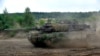 G'arb Ukrainaga tanklar bermoqchi. Vertolyot halokatida ukrain vaziri o'ldi 