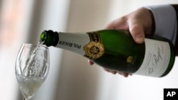 Rượu Champagne Pháp.