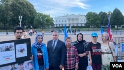 維吾爾、哈薩克“再教育”營倖存者在白宮外絕食要求美國在聯合國提出關於中國人權的決議
