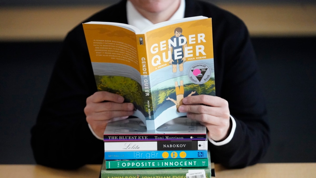 Book Ban Efforts Surging in 2022, US Library Association Says - Vimarsana News